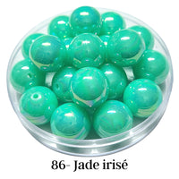 86 - Boules acryliques brillantes Jade irisé 20MM