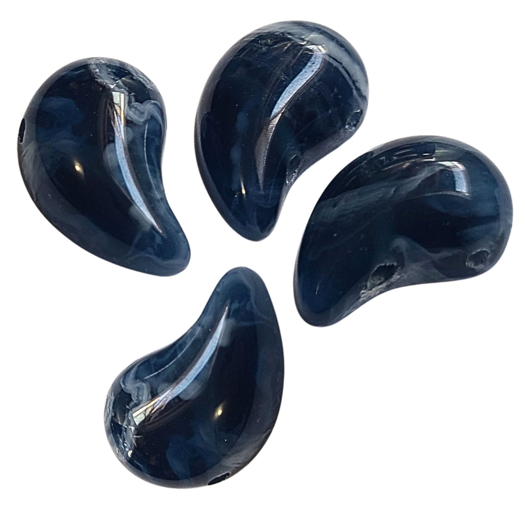 11- Magatama, Marine marbré