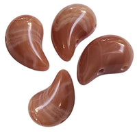 12- Magatama, Terra cotta marbré