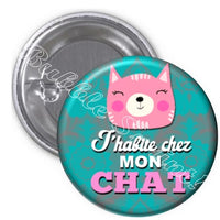Badge J'habite chez mon chat