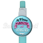 Stylo la femme parfaite est voyageuse